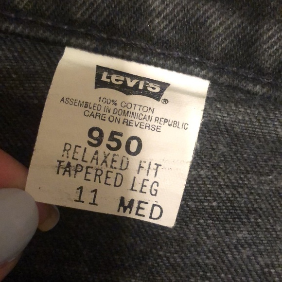 Orange tab loose fit Levi’s jeans - Picture 7 of 9